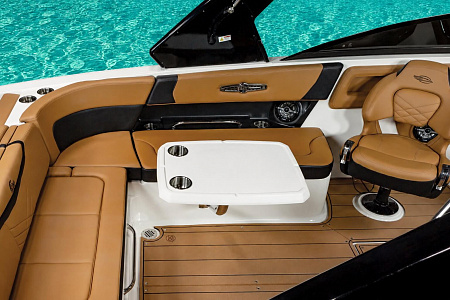 Катер Chaparral 28 Surf